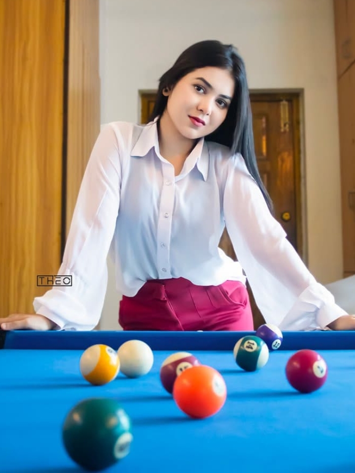 Long Puffy Sleeve Shirt